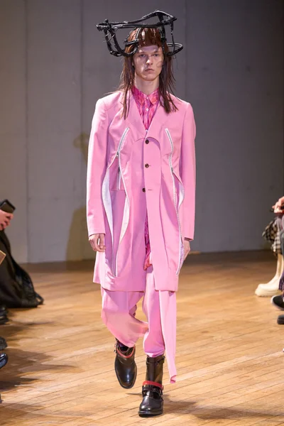 Look 8